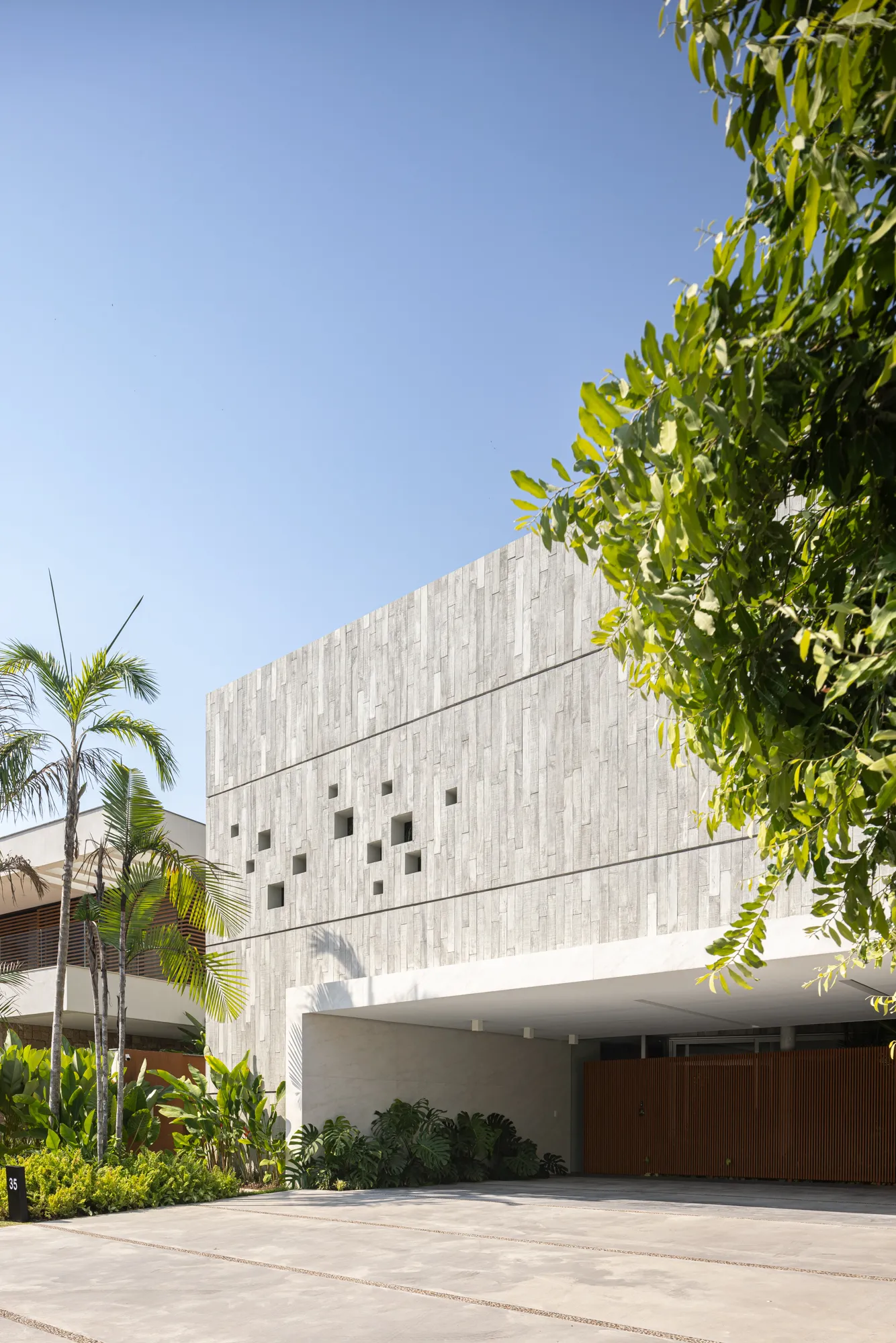Casa das Sombras Destaque